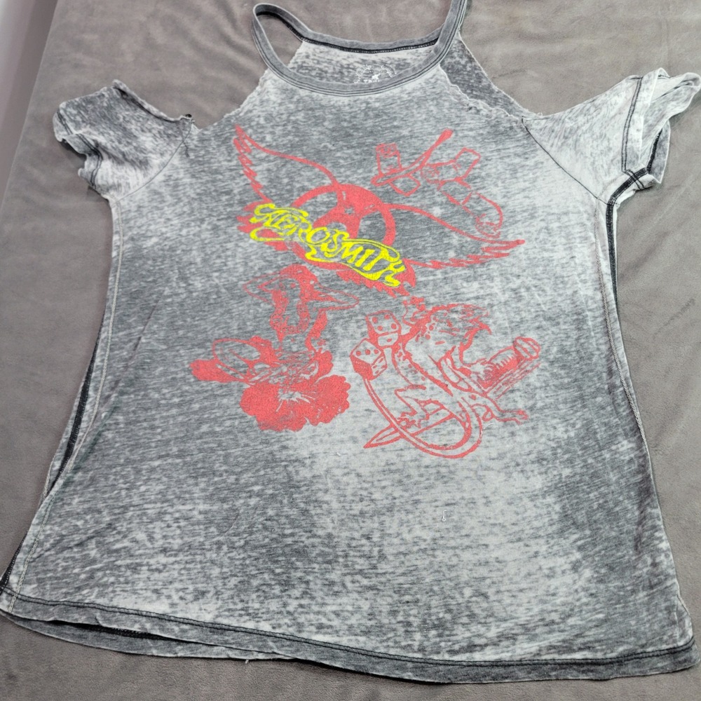 Trunk‎ Ltd Aerosmith Permanent Vacation Cold Shoulder Graphic Tee Grey Large